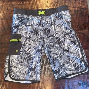 Board Shorts (boys)